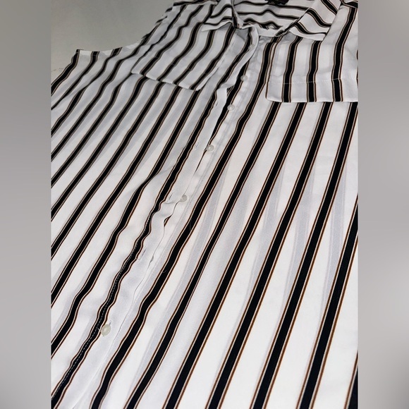 Sheer stripped button down collard tank - Picture 11 of 11